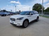 Thumbnail of 2020 Pristine White Metallic Tri-Coat Lincoln Aviator
