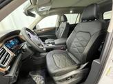 Thumbnail of 2025 Pure White Volkswagen Atlas
