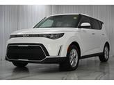 Thumbnail of 2025 Snow White Pearl Kia Soul