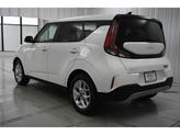 Thumbnail of 2025 Snow White Pearl Kia Soul