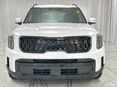 Thumbnail of 2025 Glacial White Pearl Kia Telluride