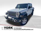 Photo of 2023 Bright White Clearcoat Jeep Gladiator