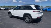 Thumbnail of 2024 Bright White Clearcoat Jeep Grand Cherokee