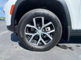 Thumbnail of 2024 Bright White Clearcoat Jeep Grand Cherokee