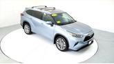 Thumbnail of 2022 Moon Dust Toyota Highlander