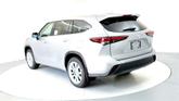 Thumbnail of 2025 Celestial Silver Metallic Toyota Highlander Hybrid