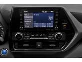 Thumbnail of 2021 Blizzard Pearl Toyota Highlander Hybrid