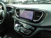 Thumbnail of 2025 Diamond Black Crystal Pearlcoat Chrysler Pacifica