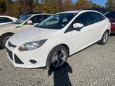 Thumbnail of 2014 White Ford Focus