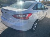 Photo of 2014 White Ford Focus