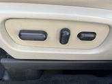 Thumbnail of 2014 White Platinum Tri-Coat Metallic Ford Explorer
