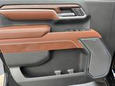 Thumbnail of 2025 Onyx Black GMC Sierra 2500