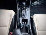 Thumbnail of 2016 White Orchid Pearl Honda Accord