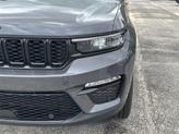 Thumbnail of 2025 Metallic Jeep Grand Cherokee