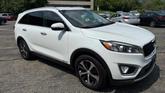 Thumbnail of 2017 Snow White Pearl Kia Sorento