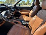Thumbnail of 2023 Everlasting Silver Kia Telluride