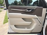 Thumbnail of 2023 White Frost Tri-Coat GMC Yukon