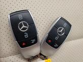 Thumbnail of 2020 White Mercedes-Benz GLE 350