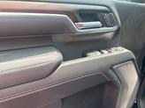 Thumbnail of 2025 Onyx Black GMC Sierra 2500