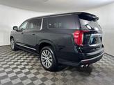Thumbnail of 2021 Onyx Black GMC Yukon XL