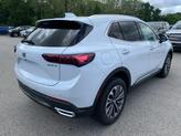 Thumbnail of 2025 Iridescent White Tricoat Buick Envision