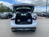 Thumbnail of 2025 Iridescent White Tricoat Buick Envision