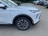 Thumbnail of 2025 Iridescent White Tricoat Buick Envision