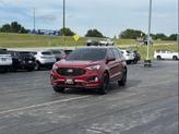 Thumbnail of 2022 Rapid Red Metallic Tinted Clearcoat Ford Edge