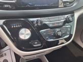 Thumbnail of 2017 Brilliant Black Crystal Pearlcoat Chrysler Pacifica