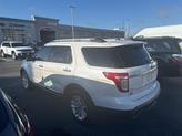 Thumbnail of 2011 White Platinum Clearcoat Metallic Ford Explorer