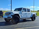 Thumbnail of 2022 Bright White Clearcoat Jeep Gladiator