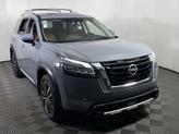 Photo of 2025 Boulder Gray Pearl Nissan Pathfinder