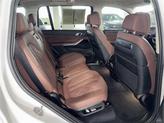 Thumbnail of 2024 White Metallic BMW X7