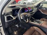 Thumbnail of 2024 White Metallic BMW X7