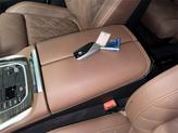 Thumbnail of 2024 White Metallic BMW X7