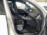 Thumbnail of 2022 Alpine White BMW X7