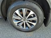 Thumbnail of 2024 Glacier White INFINITI QX60