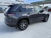 Thumbnail of 2023 Baltic Gray Metallic Clearcoat Jeep Grand Cherokee
