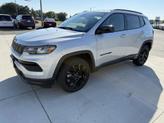 Thumbnail of 2026 Silver Zynith Metallic Clearcoat Jeep Compass