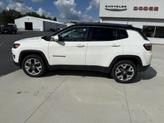Thumbnail of 2018 White Clearcoat Jeep Compass