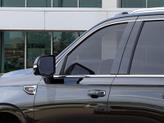 Thumbnail of 2025 Onyx Black GMC Yukon
