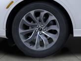 Thumbnail of 2025 Pristine White Metallic Tri-Coat Lincoln Aviator