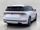 Thumbnail of 2025 Pristine White Metallic Tri-Coat Lincoln Aviator