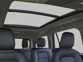 Thumbnail of 2025 Pristine White Metallic Tri-Coat Lincoln Aviator
