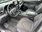 Thumbnail of 2023 Magnetic Gray Metallic Toyota Highlander