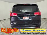 Thumbnail of 2017 Brilliant Black Crystal Pearlcoat Chrysler Pacifica