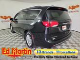 Thumbnail of 2017 Brilliant Black Crystal Pearlcoat Chrysler Pacifica