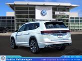 Thumbnail of 2025 Opal White Pearl Effect Volkswagen Atlas