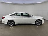 Thumbnail of 2018 Platinum White Pearl Honda Accord