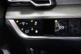 Thumbnail of 2025 Snow White Pearl Kia Sportage